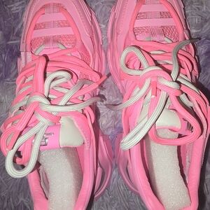 Steve Madden Pink and White Women's Sneakers